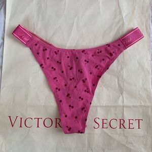 NWT Victoria’s Secret PINK Panty Size Large